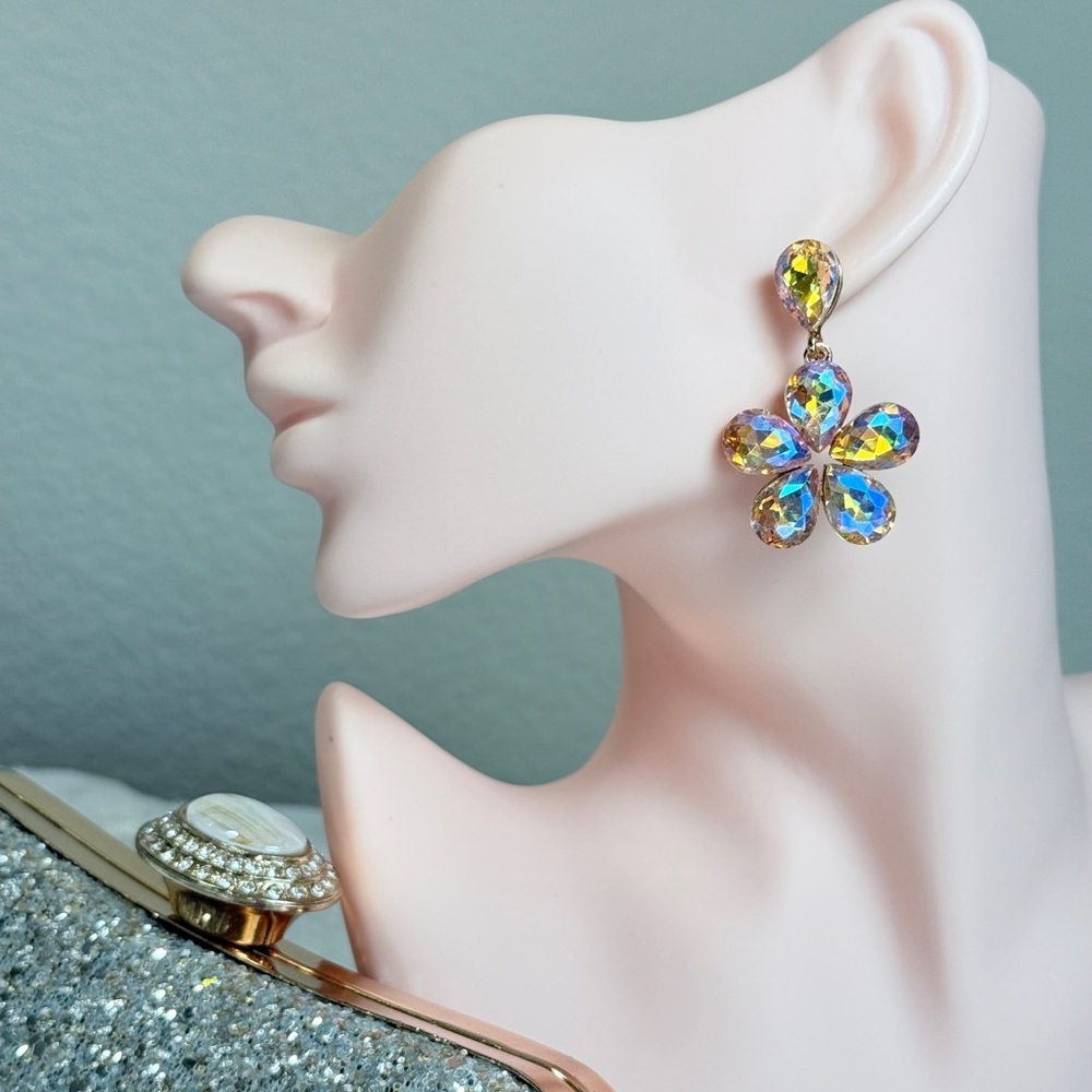 Multicolor Crystal Flower Earrings Women’s Earrings - Picture 3 of 5